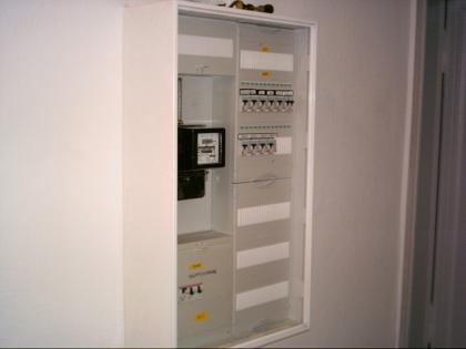 Subunternehmer für Elektromontagen und Störungsdienst