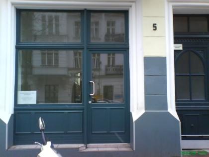 Arbeitsplatz in Ladenbüro in Berlin Prenzlauer Berg