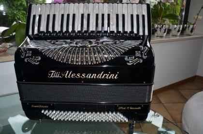Neu Alessandrini italien. Piano Akkordeon 2 2 Cassotto 120Bass 5chörig 41Tas